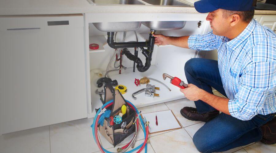 Local annual plumbing maintenance in Leonard, MO